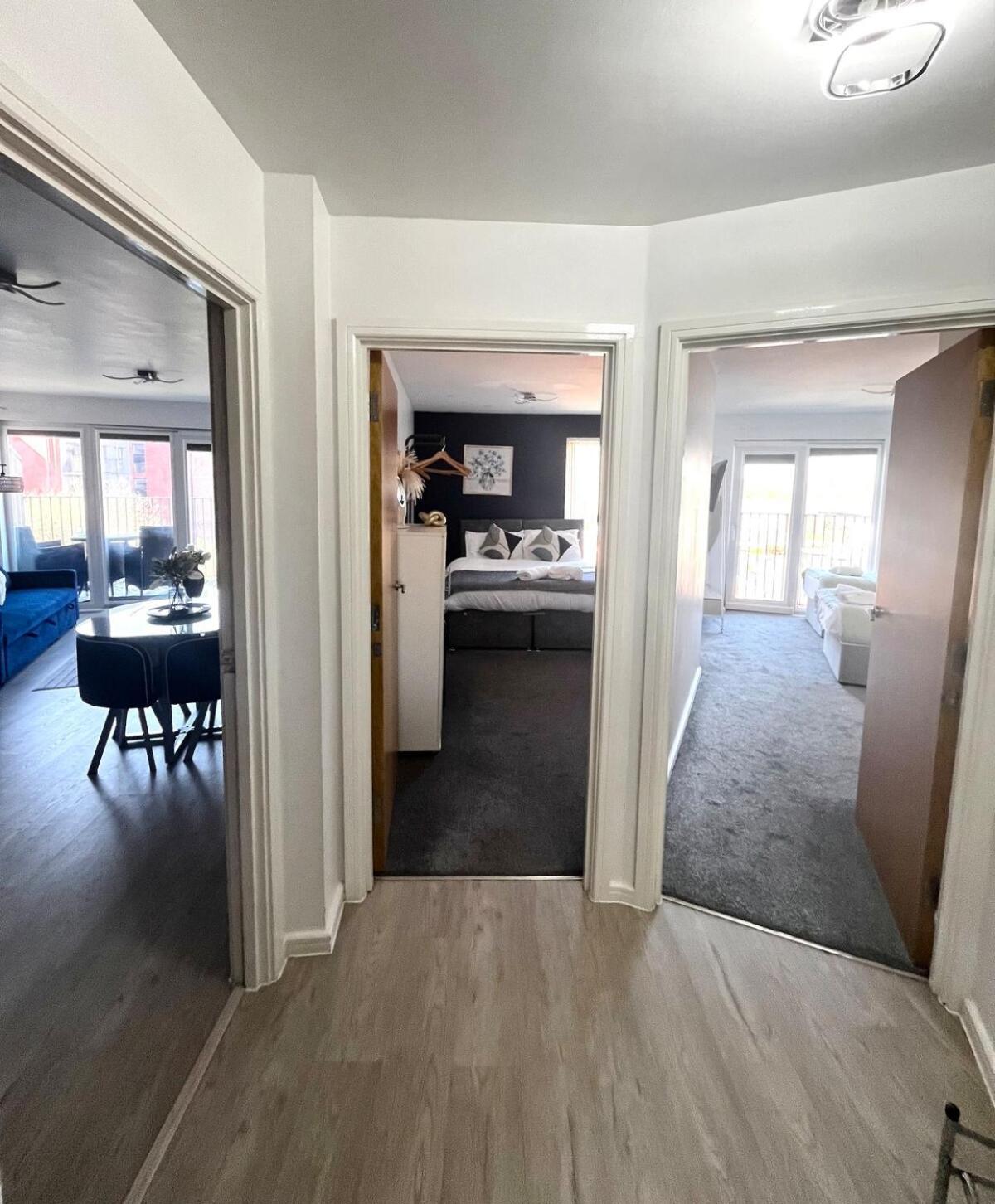 Serene 2-Bed Flat With Canal Views - Coop Live & Ethiad Manchester Exteriör bild